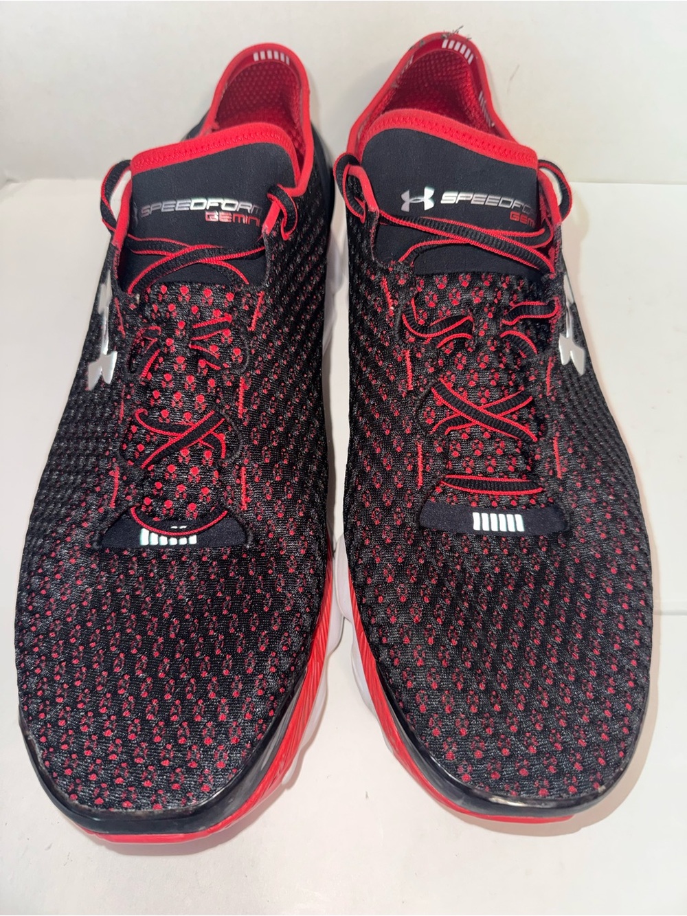 UNDER ARMOUR SPEEDFORM GEMINI BLACK/RED MEN'S RUNNING SNEAKERS SHOES SZ 17